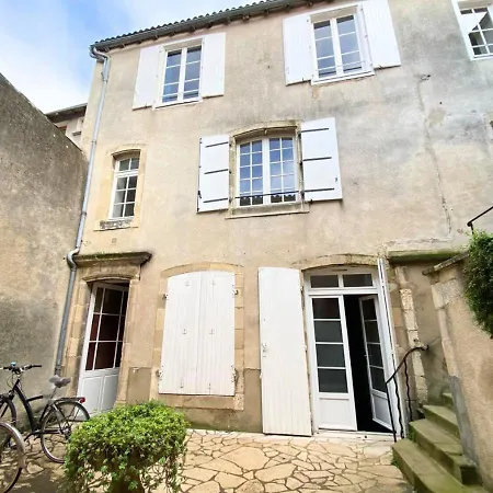 La Liberte - - La Conciergerie. Poitiers