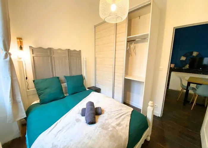 La Liberte - - La Conciergerie. Apartment Poitiers